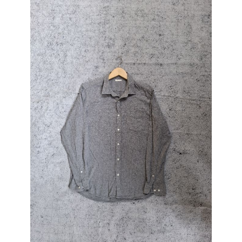 KEMEJA FLANNEL UNIQLO (GU) SECOND