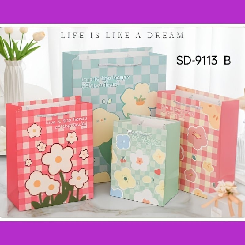 

PAPER BAG MOTIF / PAPER BAG IMPORT / PAPER BAG BUNGA / PAPER BAG SEDANG