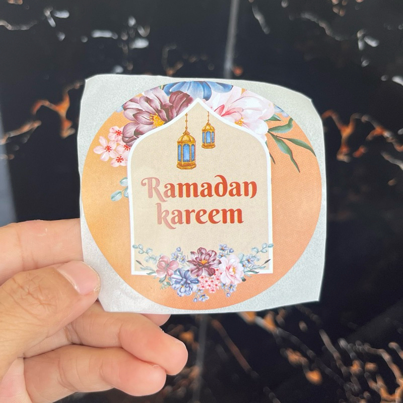 

Stiker Idul Fitri Size 7cm kode IFB 43