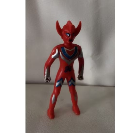 Mainan Action Figure Ultraman