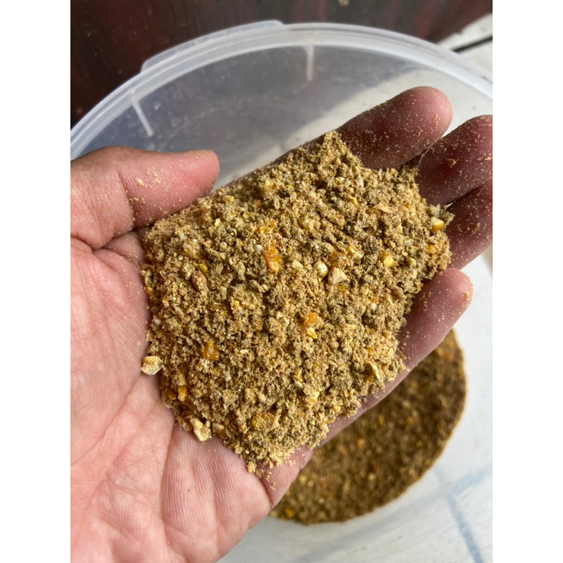 Pakan Ayam Petelur Omega Kandang Berempat Kemasan 1 Kg