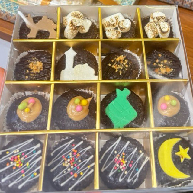 

Mini Brownies Eid Hampers Lebaran Lebaran Enak Premium