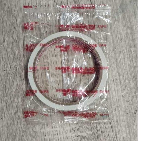 

Double tape kertas/ esolasi timbal balik kertas 1/2 inc dan 1 inc / doble tape