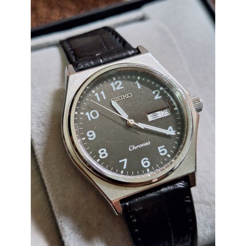 Seiko Chronos Black Sand Dial