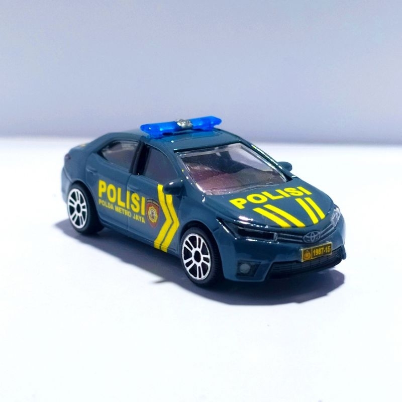 DIECAST SKALA 1/64 MAJORETTE TOYOTA COROLLA CUSTOM MOBIL POLISI INDONESIA SABHARA