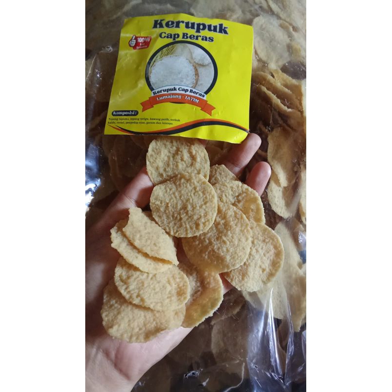 

Krupuk beras mentah
