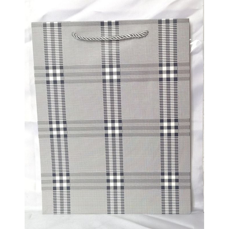

PAPERBAG TALI - TAS KADO - UKURAN TANGGUNG