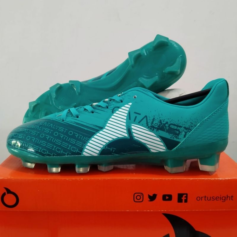Sepatu Bola Ortuseight Catalyst Revenge FG