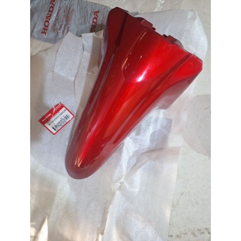 spakbor slebor depan honda absolute revo 110 abs karbu original ahm.honda 61100-KWW-a00csr merah