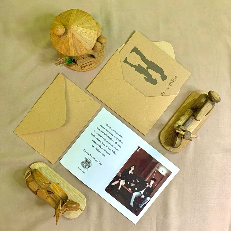 Surat Ucapan A1 Rustic+plastic OPP+amplop craft Birthday, Anniversary dan Graduation dengan Video Uc