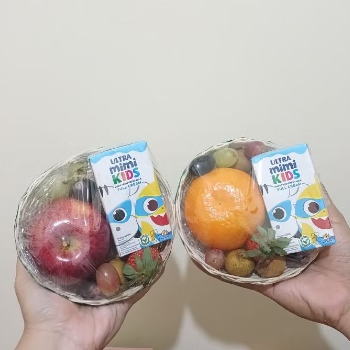 

DADAKAN Parcel Hampers Hadiah Souvenir Mini Sehat Anak Ulang Tahun Ultah Parcel Lebaran