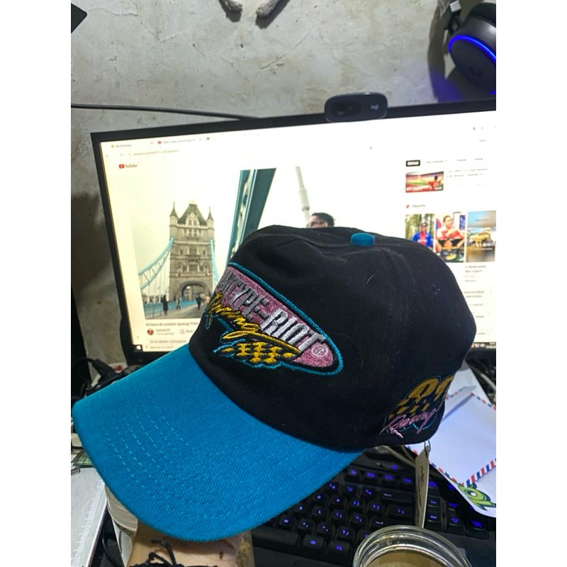 Caps RawtypeRiot