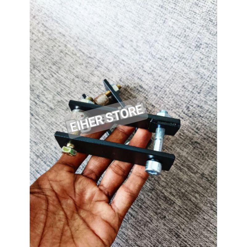 BRACKET PEMUNDUR SHOCK BELAKANG MOTOR YAMAHA AEROX NEW/OLD / BRACKET SHOCK MOTOR YAMAHA AEROX CUSTOM