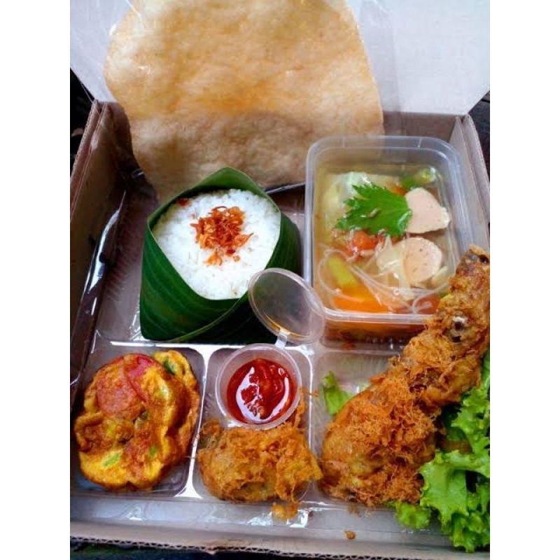 

Nasi Box Sayur Sop Lengkap