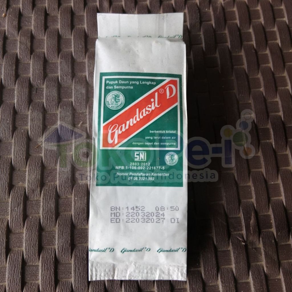 Gandasil D Pupuk Nutrisi Daun 500grm