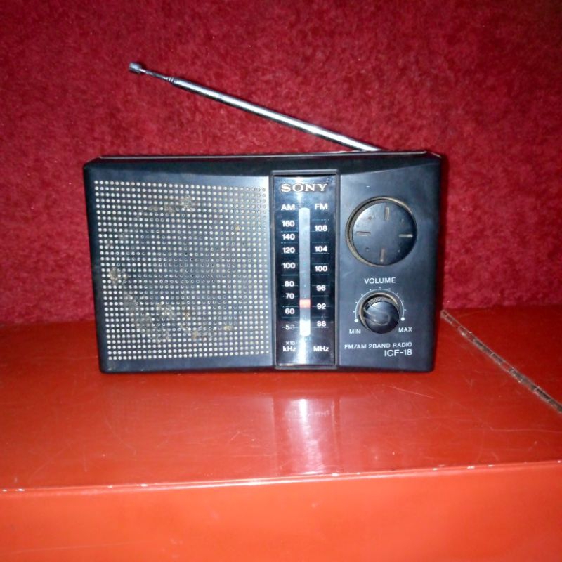 radio jadul sony icf-18