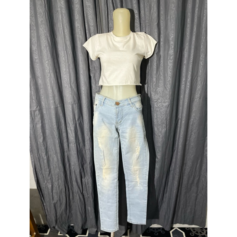 Celana Jeans Ripped Preloved