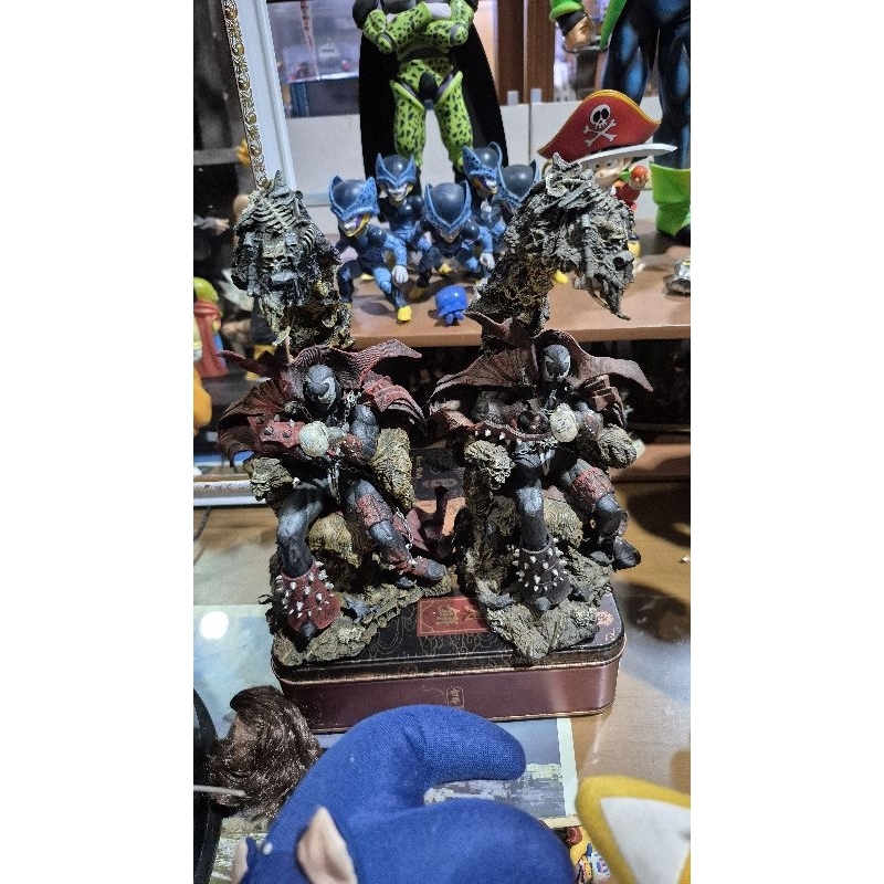 Spawn with Throne 1 set 2 pcs 2001-2008 Rare