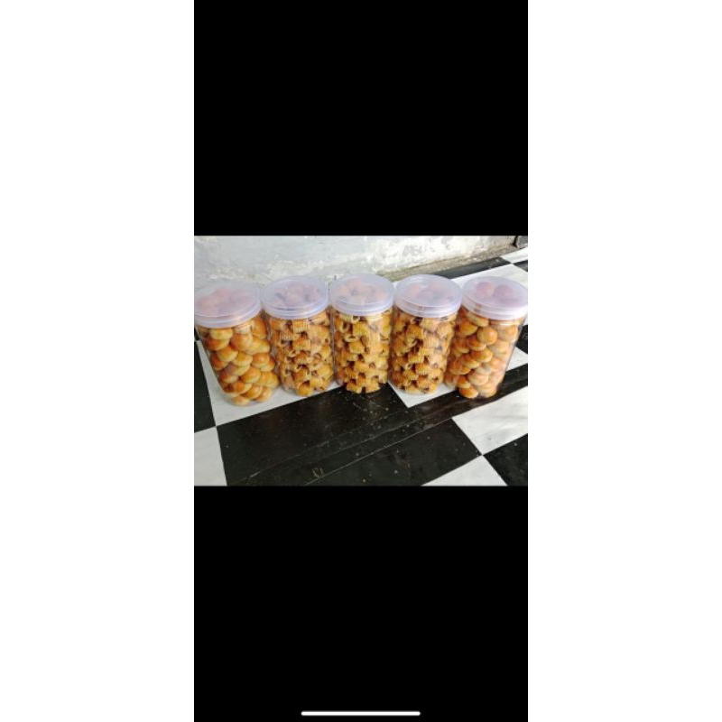 

Nastarsalju Kue