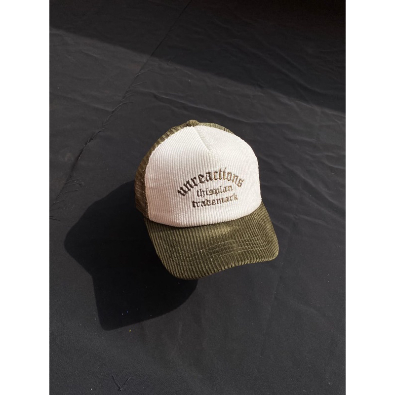 Topi jaring pria distro corduroy