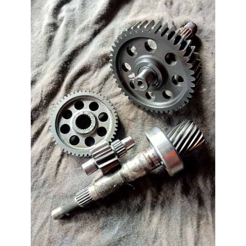 gigi rasio beat fi/ vario karbu ori copotan original