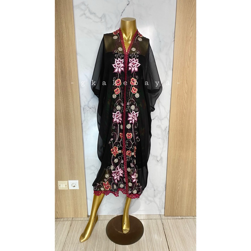 KEBAYA PANJANG BORDIR BUNGA HITAM/KEBAYA BALI/KAIN KEBAYA