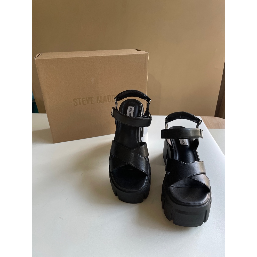 STEVE MADDEN Breakout Black Leat Size 39