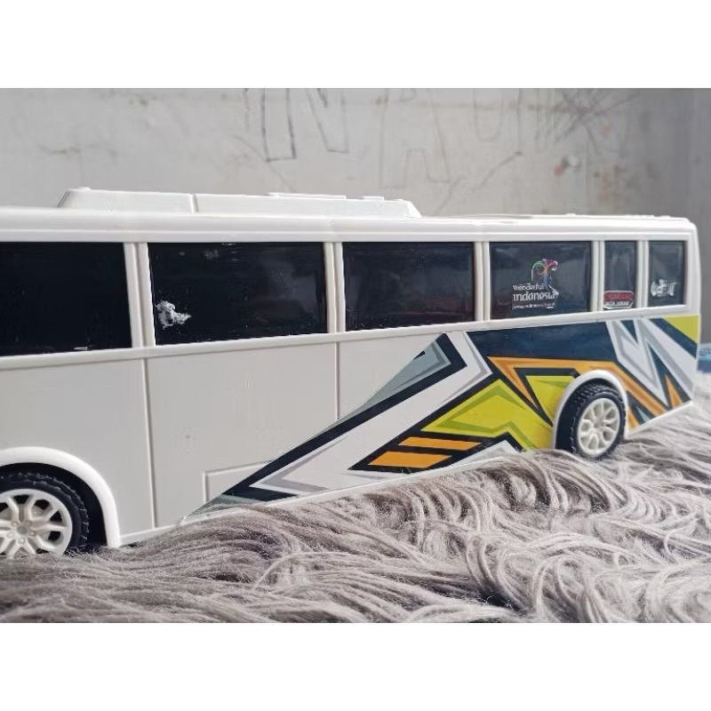 

stiker livery bus basuri miniatur belum di gunting kode B