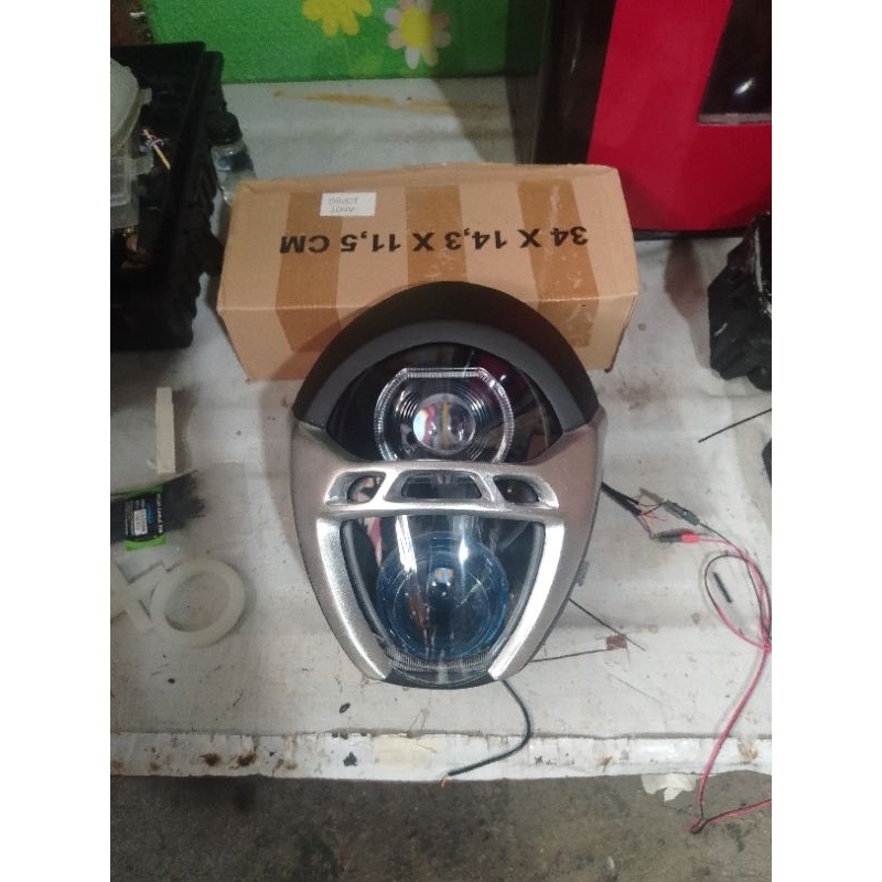 Lampu custom Ducati monster