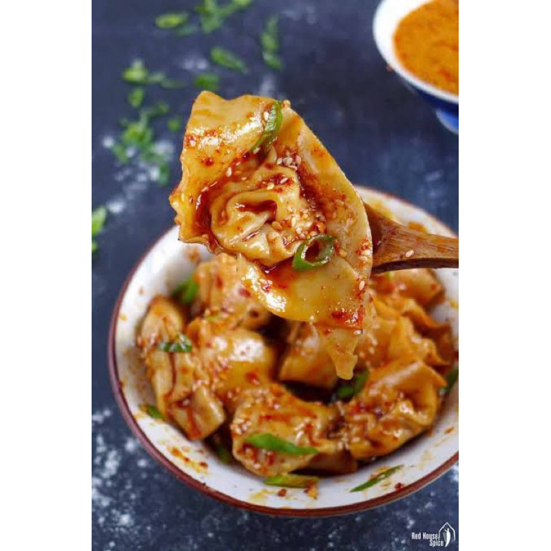 

Pangsit Chili oil (masak) 1/2 porsi 5 pc matang dan frozen