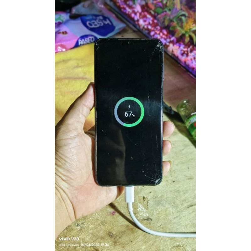 samsung a04s. minus restar restar