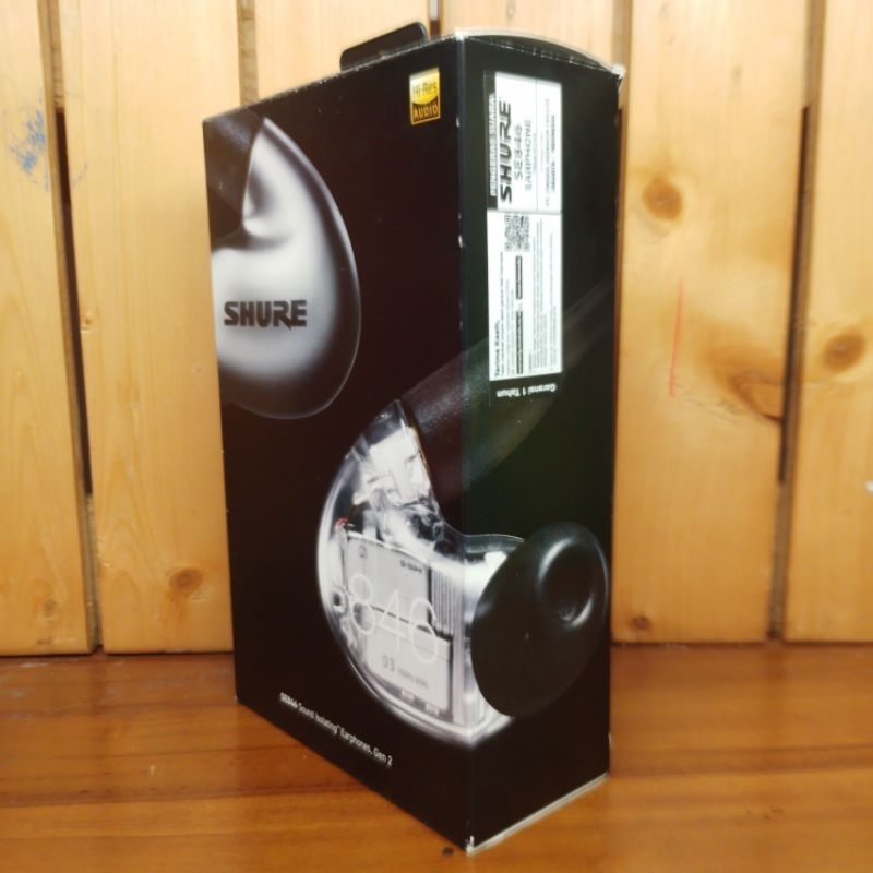 

KARDUS KOTAK DUS BOX ORIGINAL AUTHENTIC SOUND ISOLATING EARPHONES SHUR3 SE846 GRAPHITE