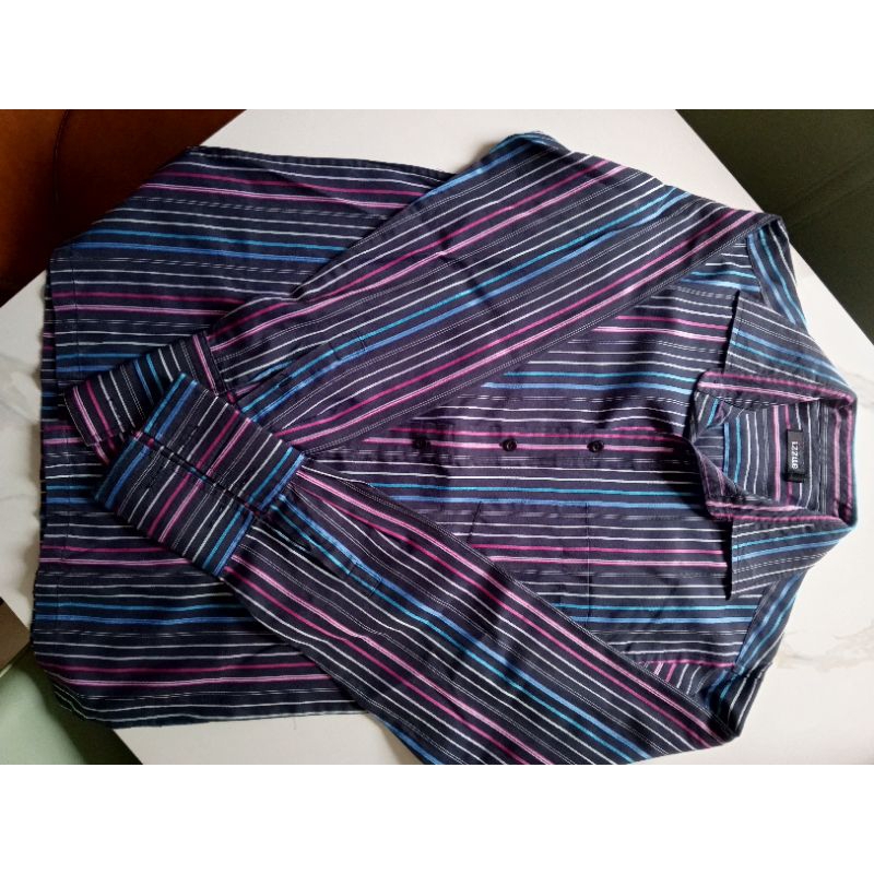Prelove kemeja izzue garis tangan panjang pria uk XL