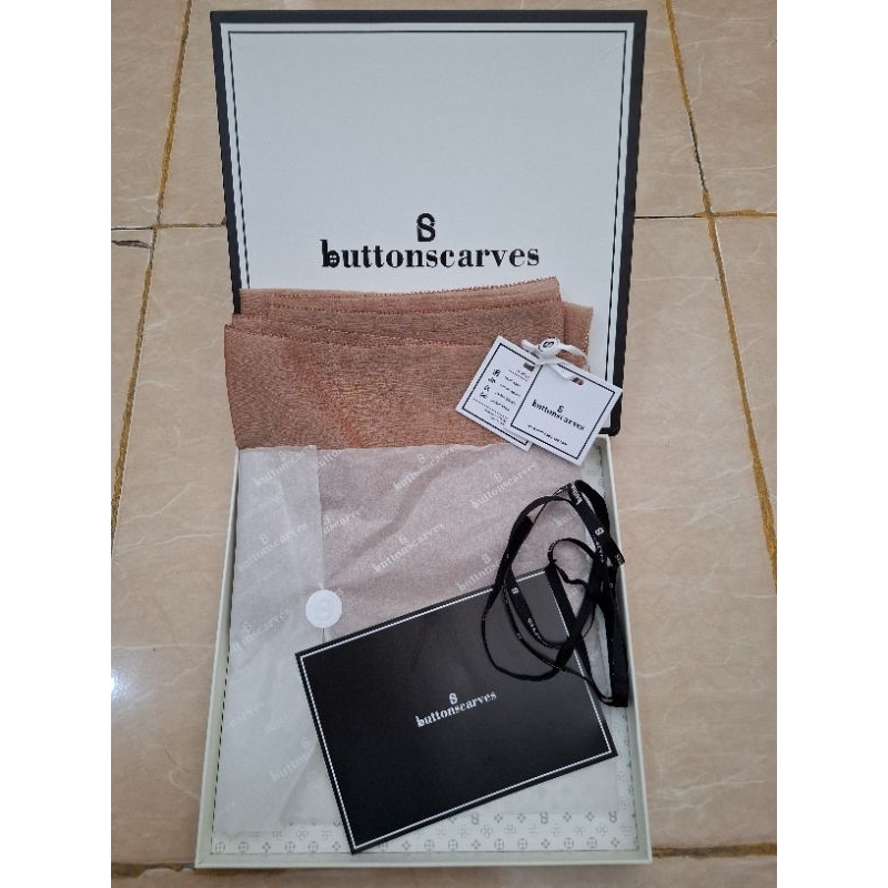 NEW Hijab Jilbab Buttonscarves Kelly Square Segi Empat Polos Toasted Almond Original