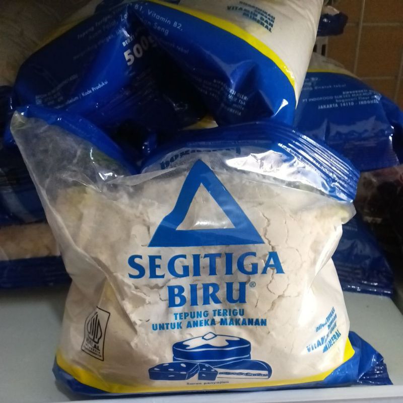 

Tepung Terigu Segi Tiga Biru