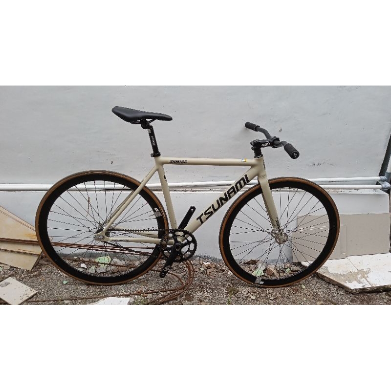 fixie tsunami