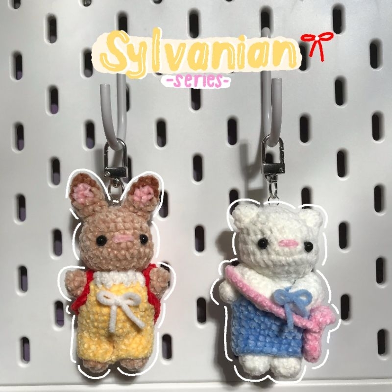 Slyvanian Crochet | Keychain Crochet | Bagcharm | @kittyelysian
