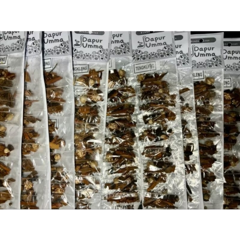 

aneka bumbu rempah alami / rendang / gulai / opor / semur / kare / tongseng / rawon / rica / timlo