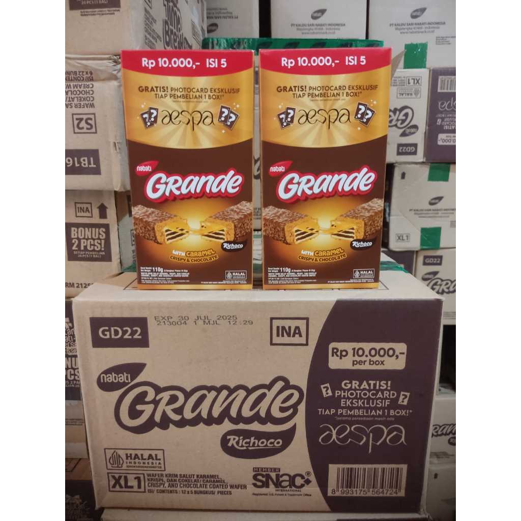 

Nabati Grande wafer choco granol dan slai caramel yang tebal