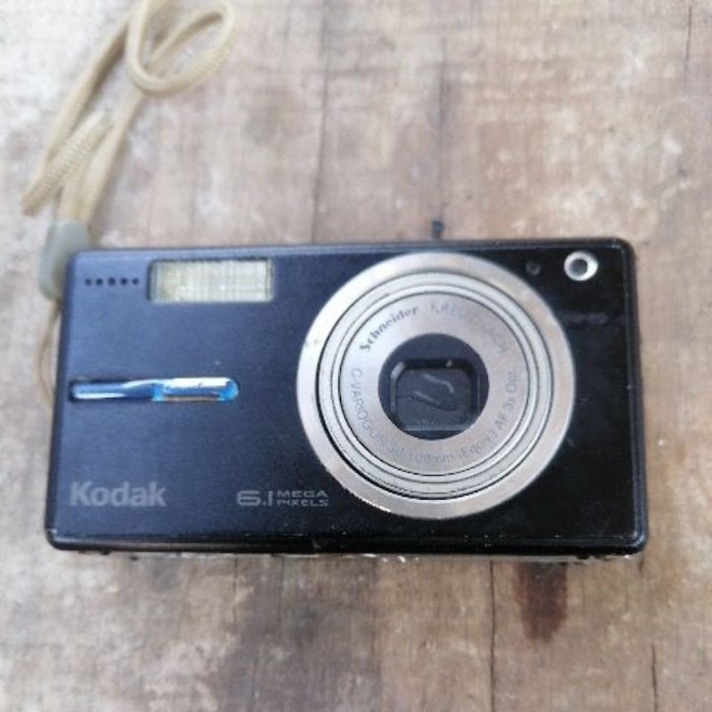 BAHAN KAMERA DIGITAL KODAK EASYSHARE V603
