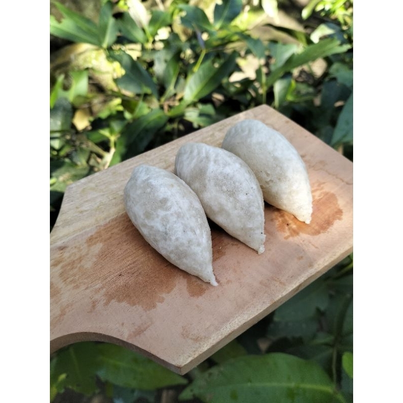 

cireng isi ayam suwir pedas (isi 10) kemasan vacum