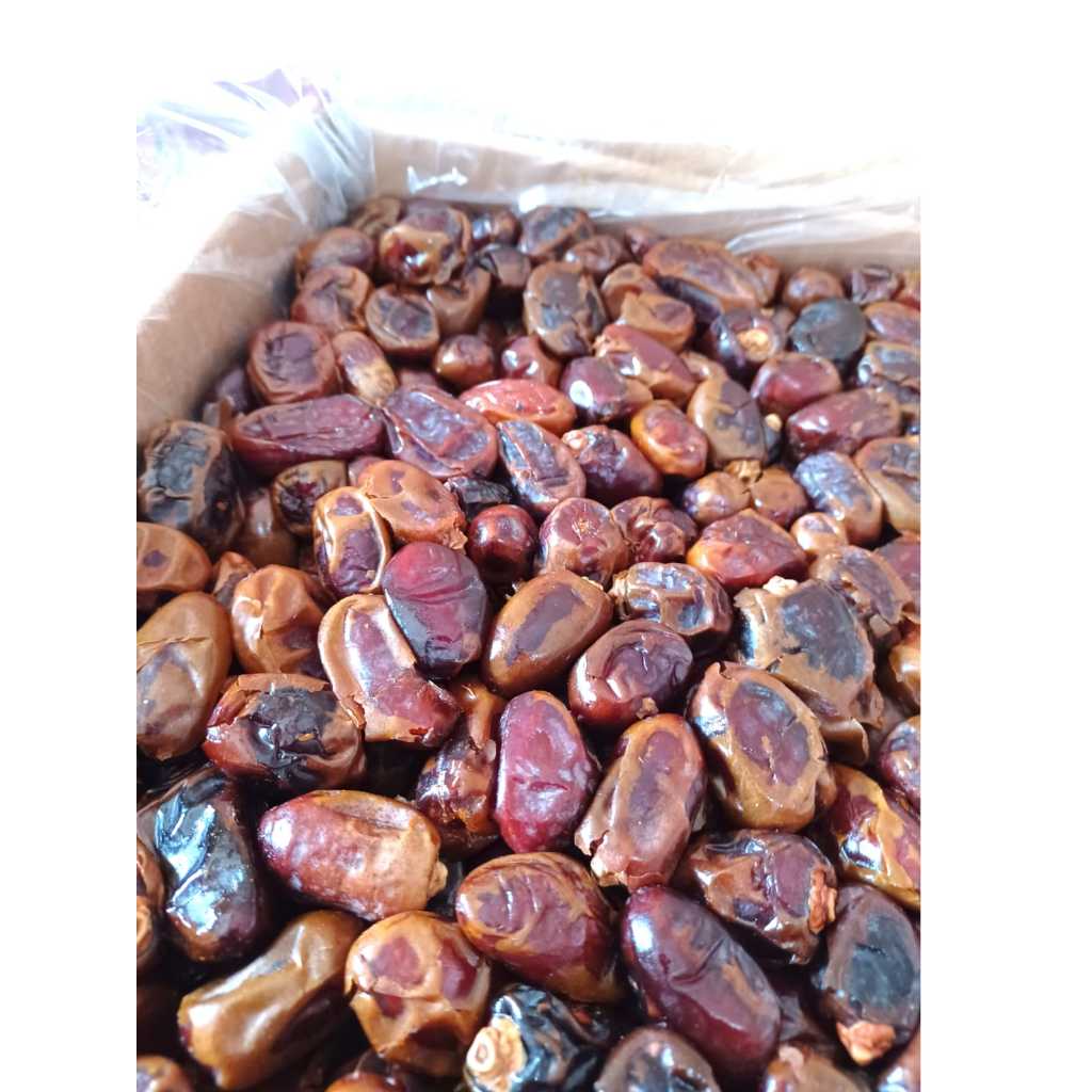 

KURMA SAYER AL SAAD 10 KG / KURMA SAYER MADINAH / KURMA / OLEH OLEH HAJI