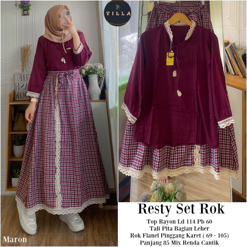 Resty set & Debby Set rok by. Villa