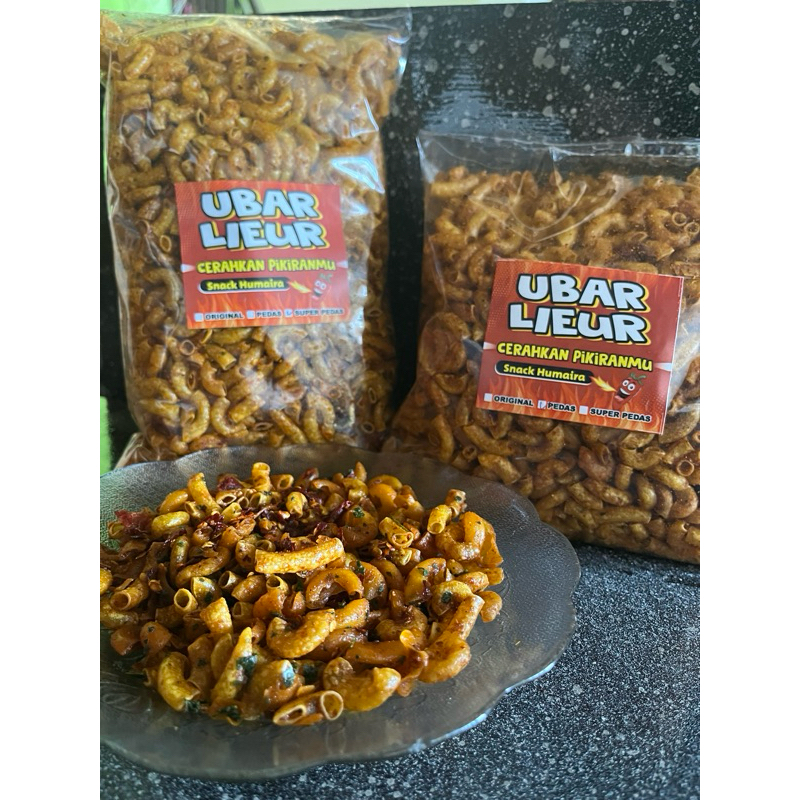 

Cemilan Makaroni Cikruh Super Pedas dengan daun jeruk melimpah 500gram