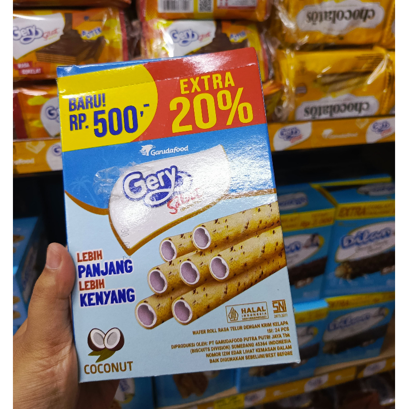 

GERY SALUT COCONUT ROLL 1 BOX ISI 24pcs
