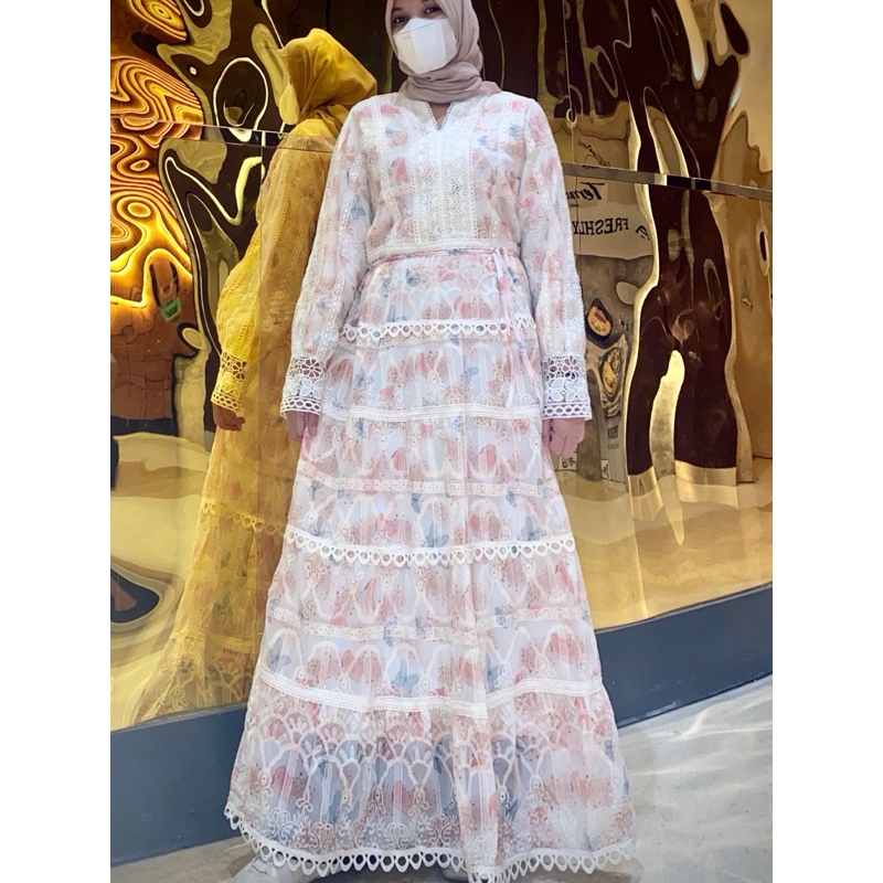 Lafreya Gamis Wanita Premium Terbaru Motif Butterfly Brokat Lengan - Gamis Anggun Dan Feminim