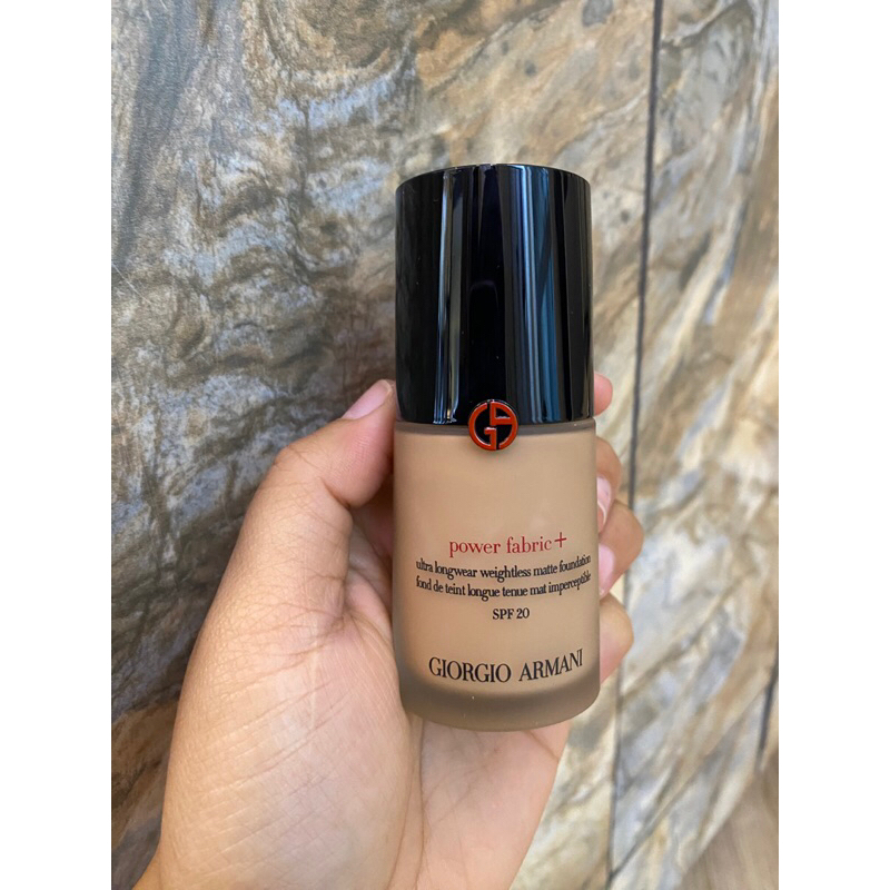 giorgio armani - matte foundation