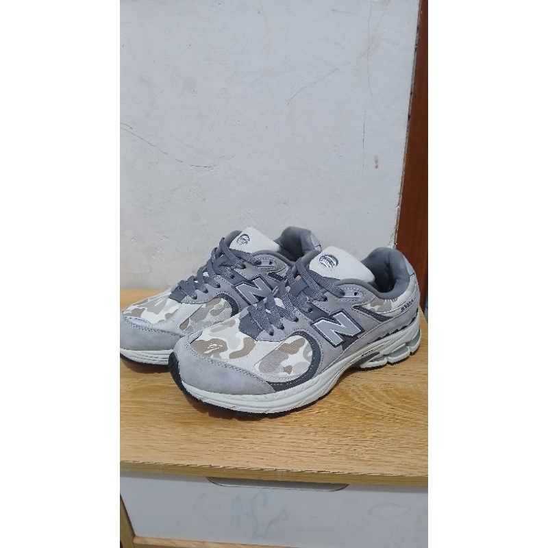 NEW BALANCE 2002R X BAPE