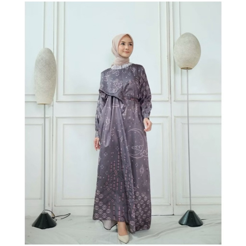 PRELOVED Vanilla Hijab Dress Semesta Series warna Dove