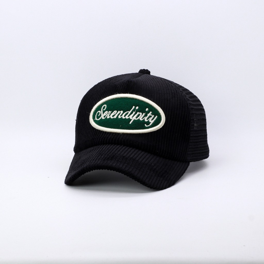 TOPI JARING TRUCKER LIDAH PENDEK BAHAN CORDUROY SERENDIPITY HITAM